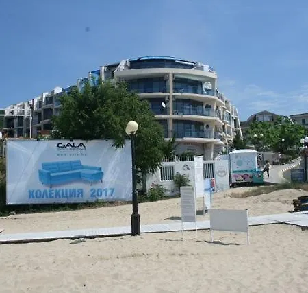 Private In Vega Village Apartment